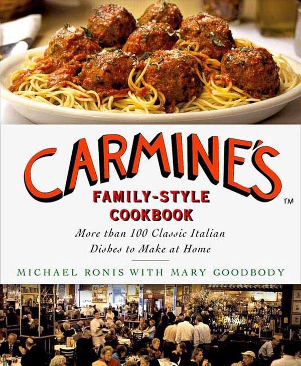 Cover Art for 9780312375362, Carmine's Family-Style Cookbook by Michael Ronis