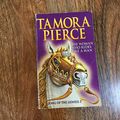 Cover Art for 9780590198899, The Woman Who Rides Like a Man by Tamora Pierce