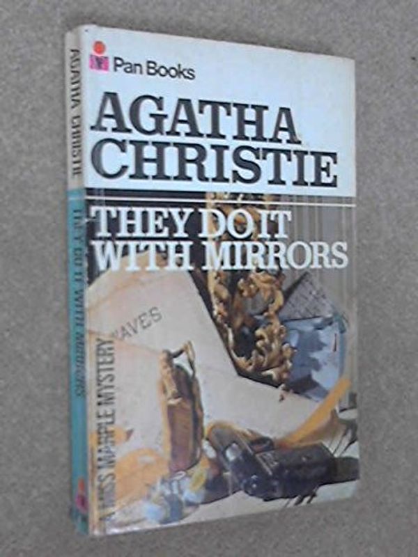 Cover Art for 9780330026611, They Do it with Mirrors by Agatha Christie