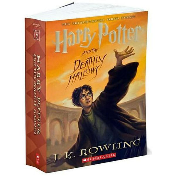 Cover Art for 9780545139700, Harry Potter and the Deathly Hallows by J. K. Rowling
