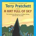 Cover Art for 9780060586607, A Hat Full of Sky by Terry Pratchett