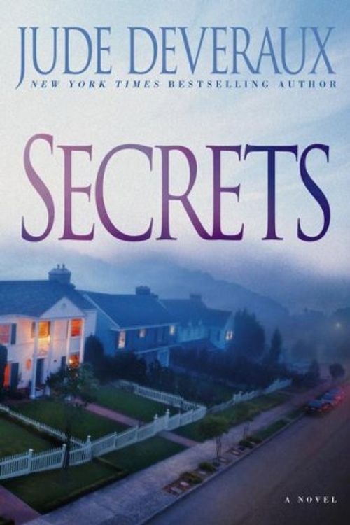 Cover Art for 9780743437189, Secrets by Jude Deveraux