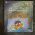 Cover Art for 9780307290069, Scared of the Dark-Sesame Street Growing-Up Book (Sesame Street Growing - up Book) by Lisa, Illustrated by Cooke, Tom Alexande