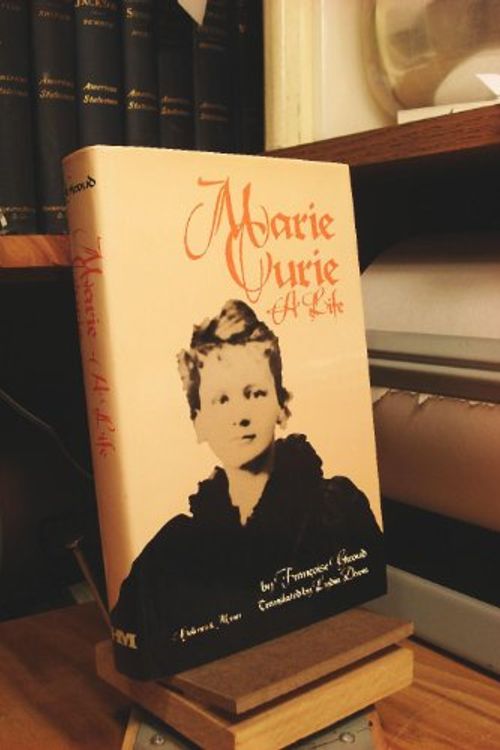 Cover Art for 9780841909779, Marie Curie by Françoise Giroud