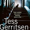 Cover Art for 9780857504319, The Shape of Night by Tess Gerritsen
