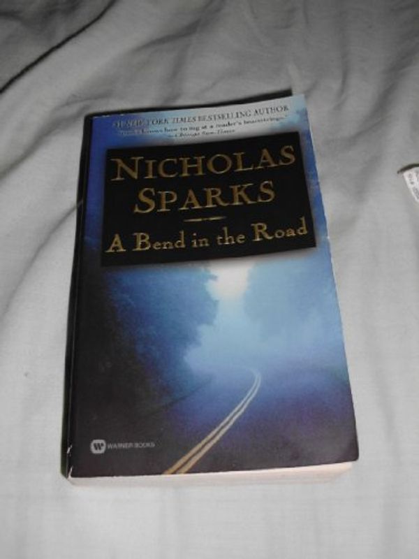 Cover Art for 9781863253031, A Bend in the Road by Nicholas Sparks