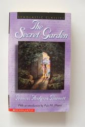 Cover Art for 9780439154550, The Secret Garden by Frances Hodgson Burnett