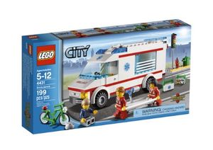 Cover Art for 0673419163088, Ambulance Set 4431 by LEGO