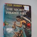 Cover Art for B00342KWHC, The Secret of Pirate's Hill by Franklin W. Dixon
