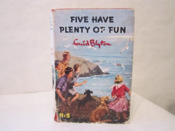 Cover Art for 9780340172575, Five Have Plenty of Fun by Enid Blyton