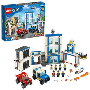Cover Art for 5702016617801, Police Station Set 60246 by Lego