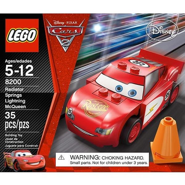 Cover Art for 0673419143912, Radiator Springs Lightning McQueen Set 8200 by LEGO