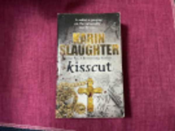 Cover Art for 9780091914882, Kisscut by Karin Slaughter