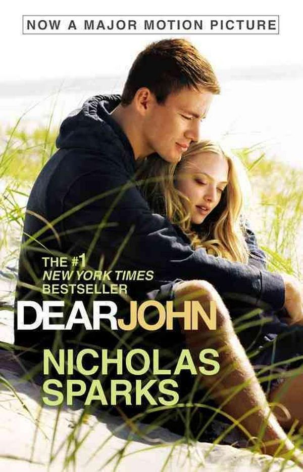 Cover Art for 9780446567329, Dear John by Nicholas Sparks