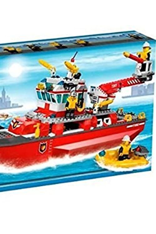 Cover Art for 0673419129558, Fire Boat Set 7207 by LEGO City