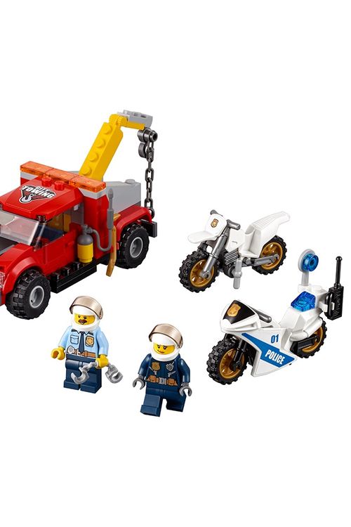 Cover Art for 0673419263801, Tow Truck Trouble Set 60137 by LEGO