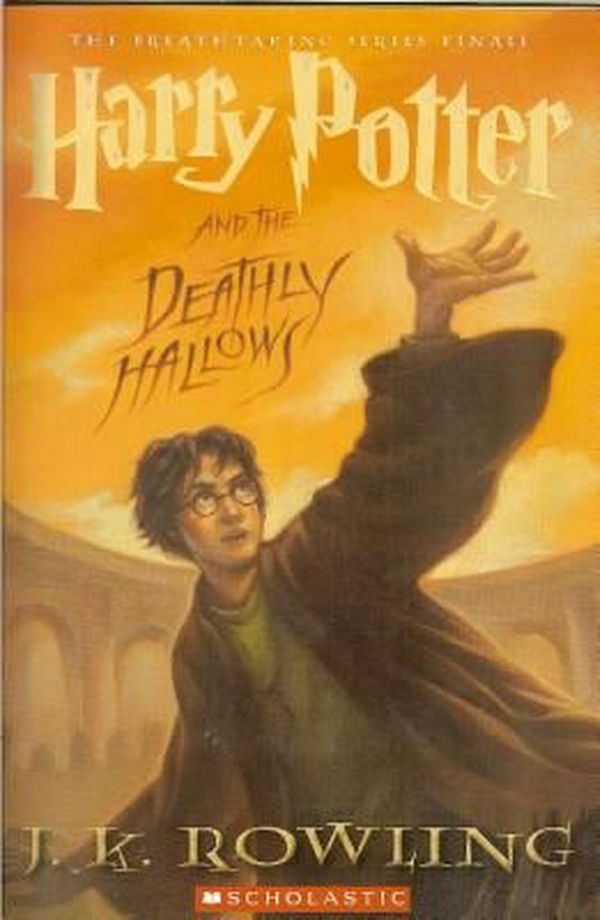 Cover Art for 9781606868829, Harry Potter and the Deathly Hallows by J K Rowling