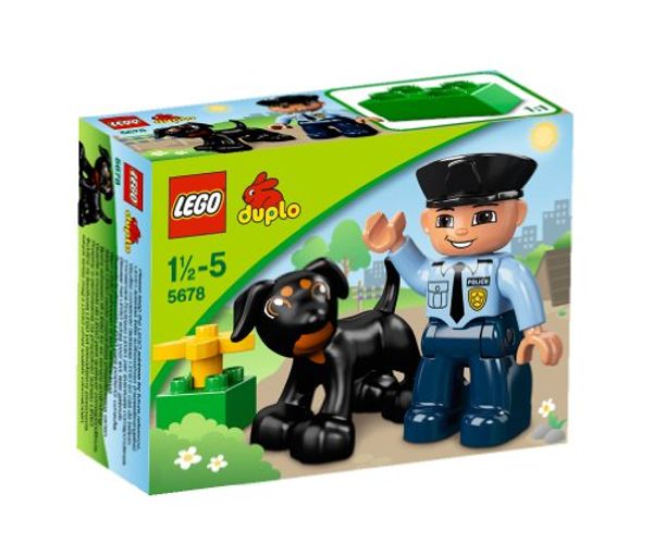Cover Art for 5702014733732, Policeman Set 5678 by Lego