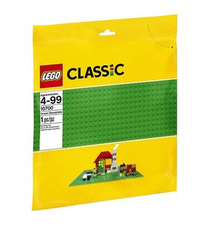 Cover Art for 5702015357142, 32x32 Green Baseplate Set 10700 by LEGO