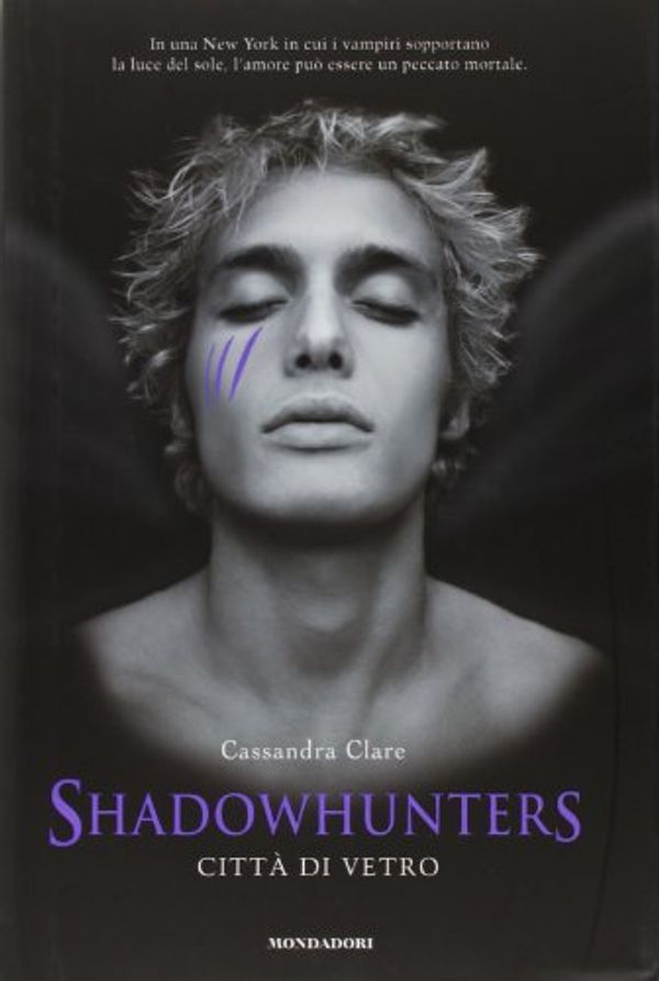 Cover Art for 9788804593072, Shadowhunters. Città di vetro by Cassandra Clare