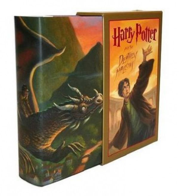 Cover Art for 9780545029377, Harry Potter and the Deathly Hallows by J. K. Rowling
