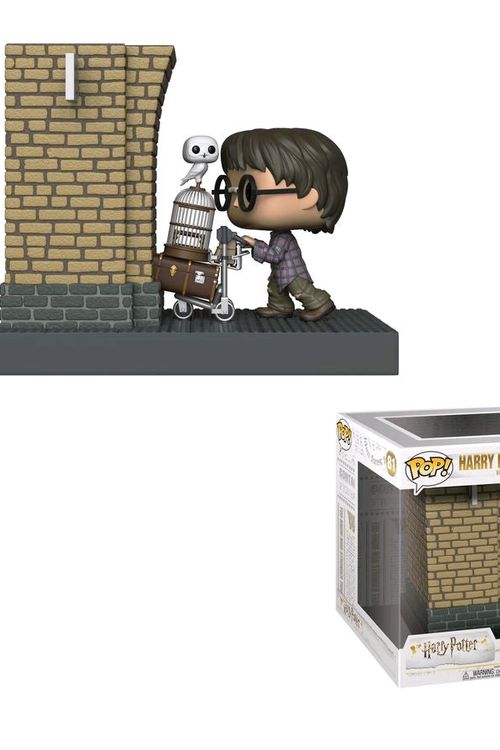 Cover Art for 0889698337885, Funko POP! Movie Moments: Harry Potter - Entering Platform 9 3/4 by Funko