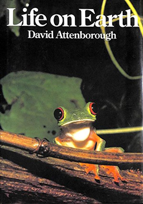 Cover Art for 9780583317863, Life on Earth by David Attenborough