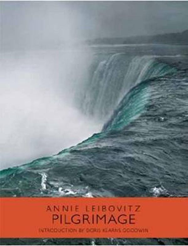 Cover Art for 9780375505089, Pilgrimage by Annie Leibovitz