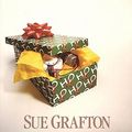 Cover Art for 9780805004595, "E" Is for Evidence by Sue Grafton
