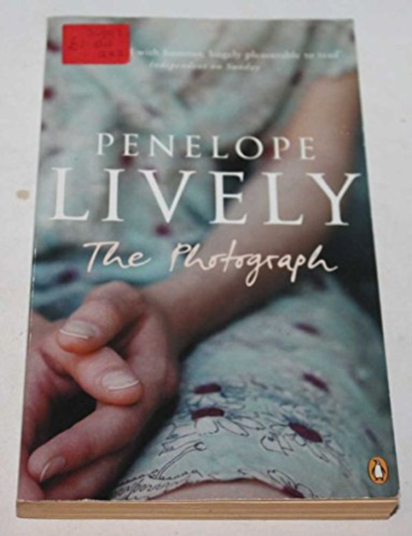 Cover Art for 9780670914357, The Photograph by Penelope Lively