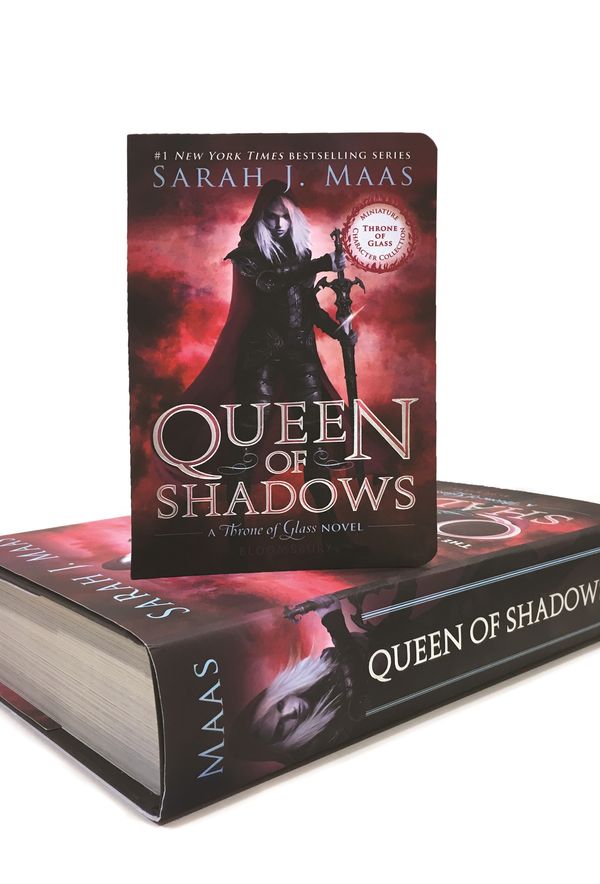Cover Art for 9781547604357, Queen of Shadows (Throne of Glass: Miniature Character Collection) by Sarah J. Maas