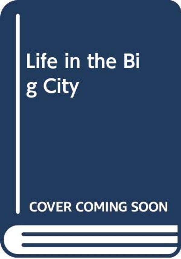 Cover Art for 9780613536868, Kurt Busiek's Astro City: Life in the Big City by Kurt Busiek