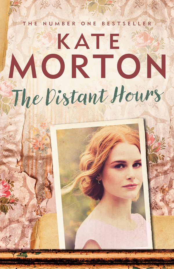 Cover Art for 9781760291617, The Distant Hours by Kate Morton