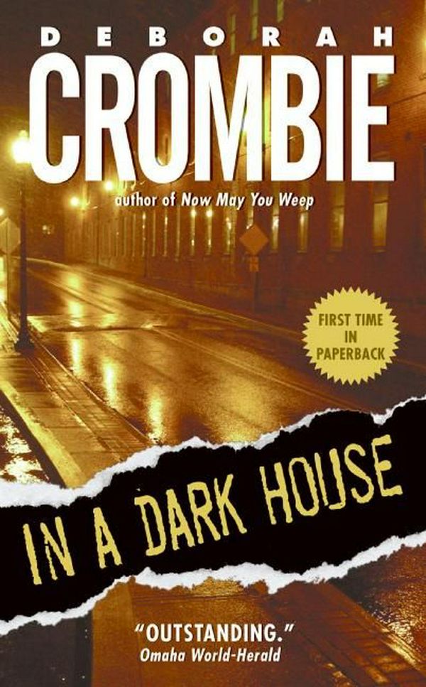 Cover Art for 9780060525262, In a Dark House by Deborah Crombie