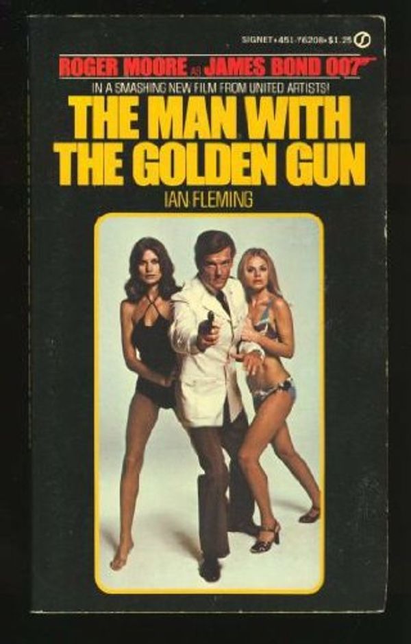 Cover Art for 9780451062086, The Man with the Golden Gun by Ian Fleming