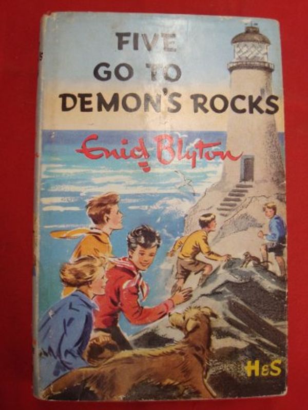 Cover Art for 9780340033708, Five Go to Demon's Rocks by Enid Blyton
