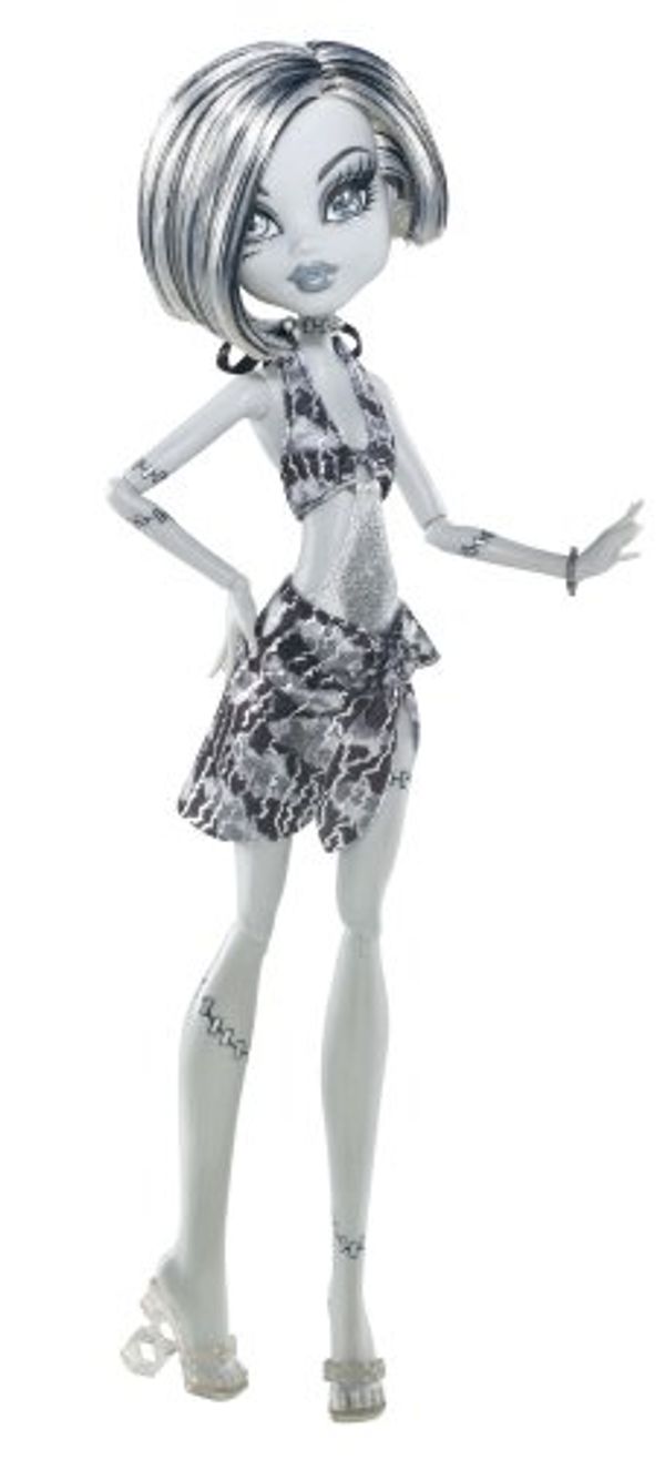 Cover Art for 0031000196639, Monster High Skull Shores Black and White Frankie Stein Doll by Monster High