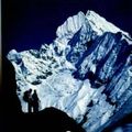 Cover Art for 9781852843069, Everest: A Trekker' Guide (Cicerone Mountain Walking) [Paperback] by Kev Reynolds