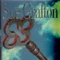 Cover Art for 9780333614051, L is for Lawless by Sue Grafton