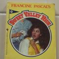 Cover Art for 9780553254303, Hostage! (Sweet Valley High) by Francine Pascal