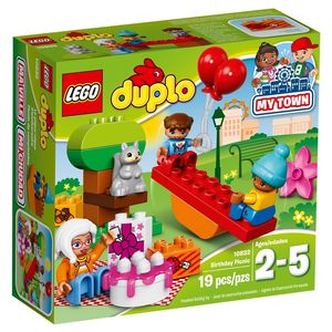 Cover Art for 0673419263849, Birthday Party Set 10832 by LEGO