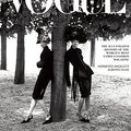 Cover Art for 8601415771039, In Vogue: An Illustrated History of the World's Most Famous Fashion Magazine by Alberto Oliva