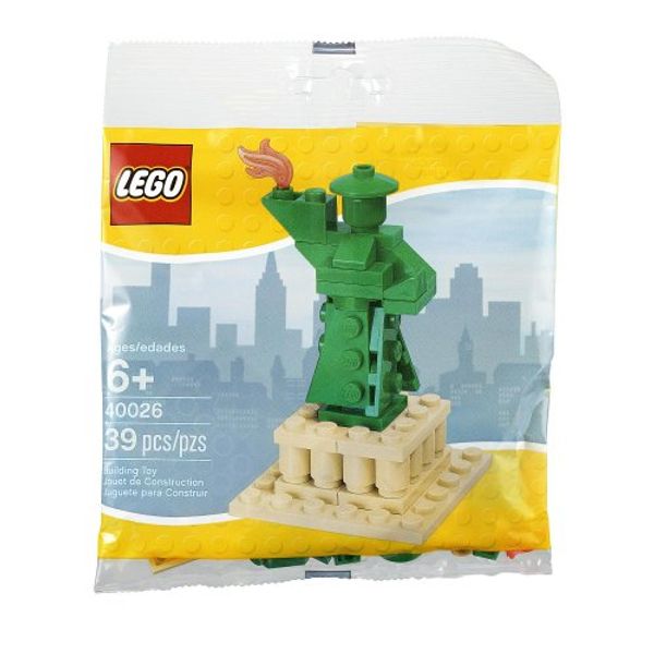 Cover Art for 0673419160513, Statue Of Liberty Set 40026 by Lego