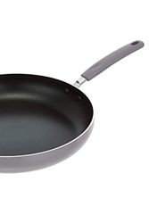 Cover Art for 1933370000167, Amazon Basics Ceramic Non-Stick 12.5-Inch Skillet, Grey by Unknown