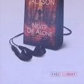 Cover Art for 9781501275111, Never Die Alone by Lisa Jackson