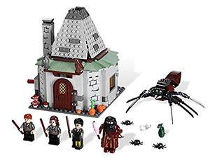 Cover Art for 0673419139403, Hagrid's Hut Set 4738 by LEGO