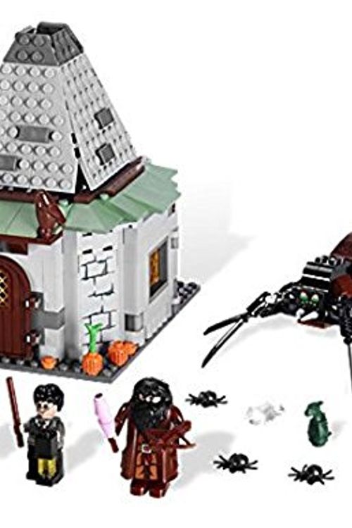 Cover Art for 0673419139403, Hagrid's Hut Set 4738 by LEGO