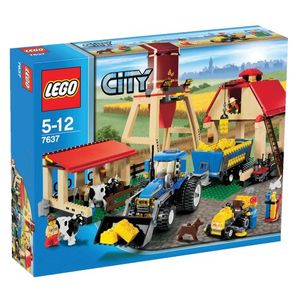 Cover Art for 0673419112468, Farm Set 7637 by Lego