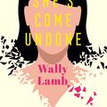 Cover Art for 9780684860091, She's Come Undone by Wally Lamb