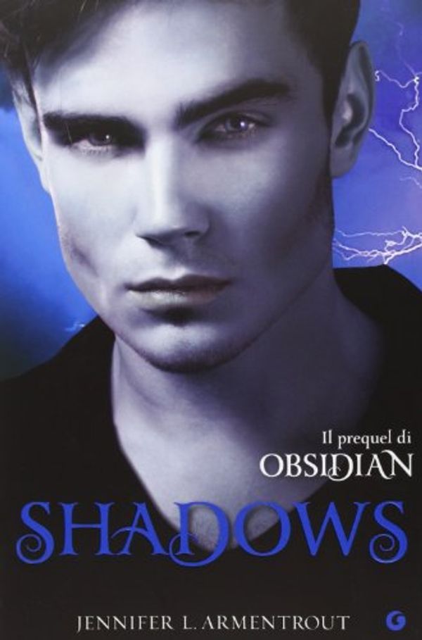 Cover Art for 9788809783553, Shadows by Jennifer L. Armentrout